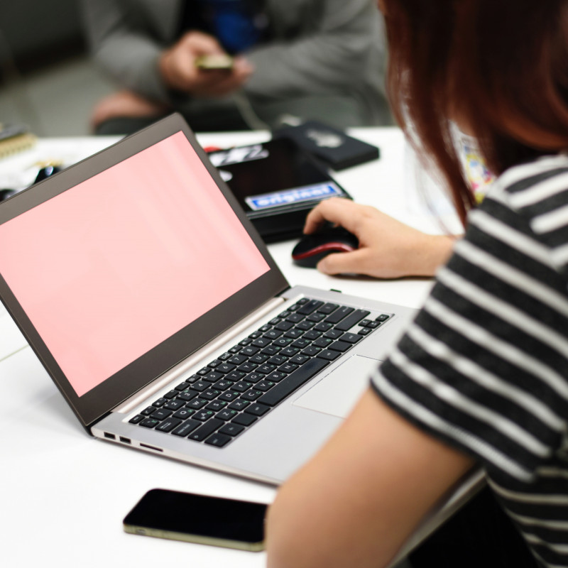 girl using laptop